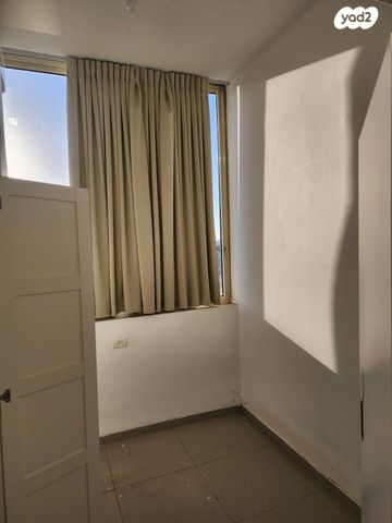 גג/ פנטהאוז, עמק יזרעאל 13, נחלת שמעון, בני ברק