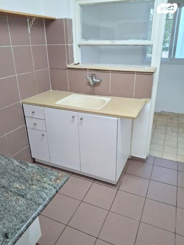 דירה, שדרות ג'יימס דה רוטשילד 69, קרית אליהו, חיפה