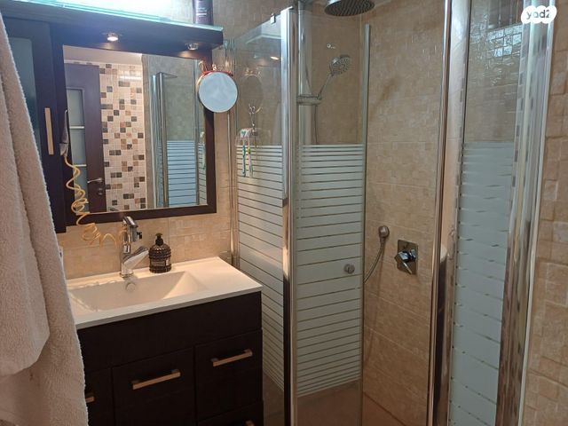 דירה, המלך אחז 31, אופיר, אילת