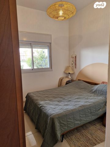 גג/ פנטהאוז, יוסף שפרינצק 30, אחדות, פתח תקווה