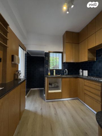 דו משפחתי, אלוף דוד 134, רמת חן, רמת גן