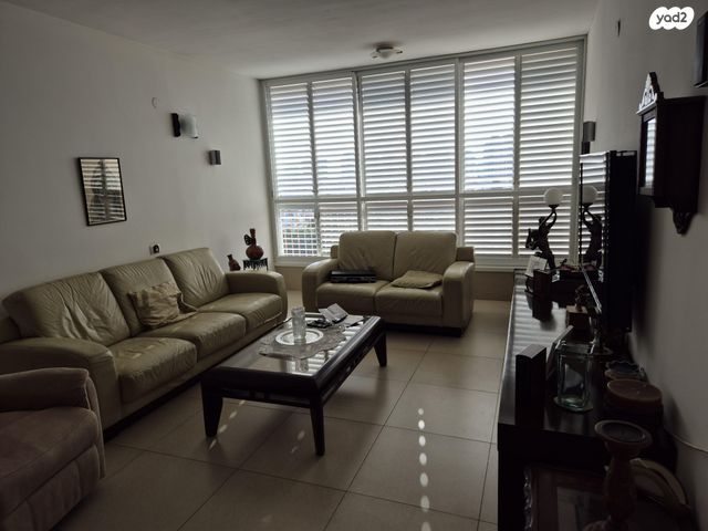 דירה, שדרות ירושלים 20, רסקו א', חולון