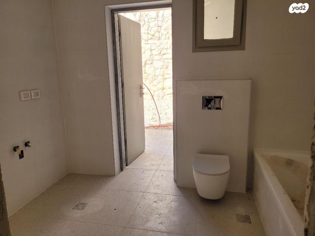 דירת גן, כפר אלדד, כפר אלדד, כפר אלדד