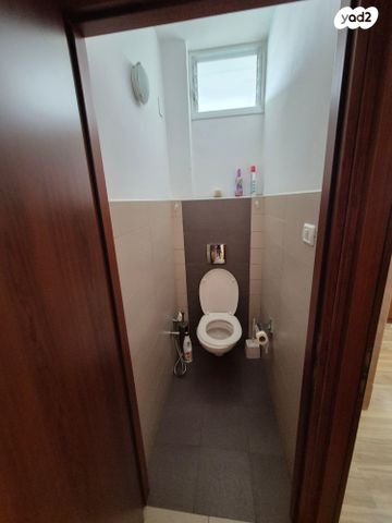 דירה, שדרות ירושלים 20, רסקו א', חולון