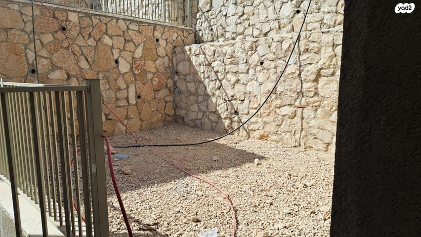 דירת גן, כפר אלדד, כפר אלדד, כפר אלדד