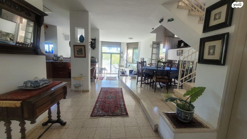 דו משפחתי, השומרים 21, קרית עמל, קרית טבעון