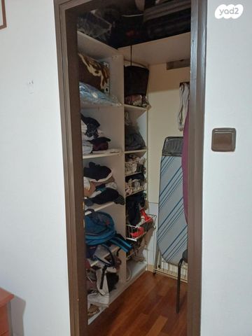 דירה, המלך אחז 31, אופיר, אילת