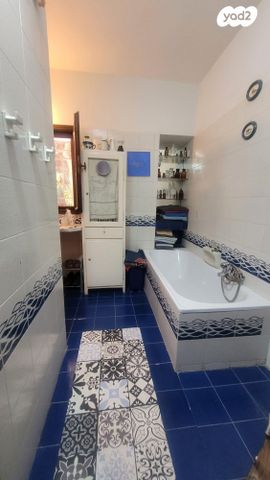 דו משפחתי, השומרים 21, קרית עמל, קרית טבעון