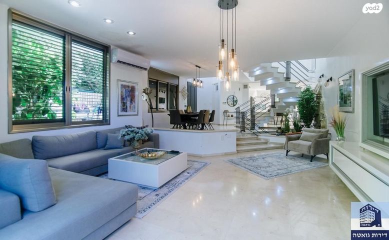 בית פרטי/ קוטג', ה' באייר, קרית אליעזר פרי, פתח תקווה