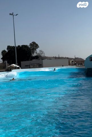 דירה, הרב יעקב טראב, עזרא, הארגזים, תל אביב יפו