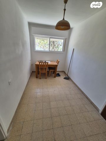 דירה, שפרינצק, מוצקין הותיקה, קרית מוצקין