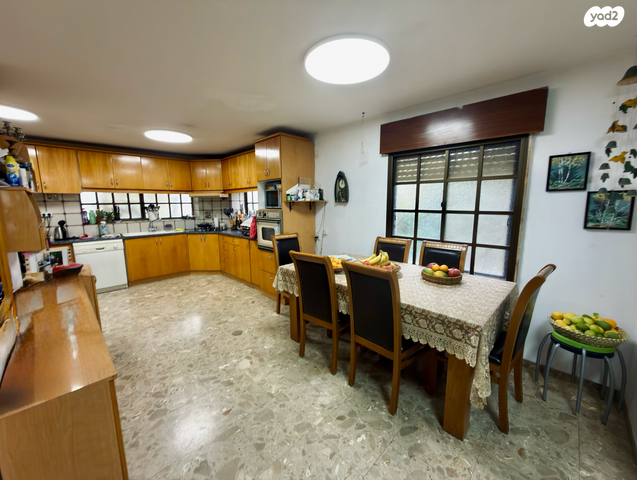 בית פרטי/ קוטג', יוסף שפרינצק, קרית בנימין, קרית אתא