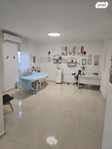 דו משפחתי, גדרה