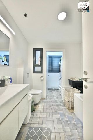 גג/ פנטהאוז, יעקב תמרי 8, חצרות המושבה, רחובות