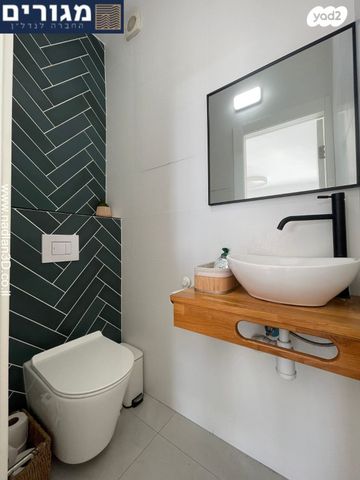 דירת גן, פנחס רוזן, רמת גולדה, חיפה