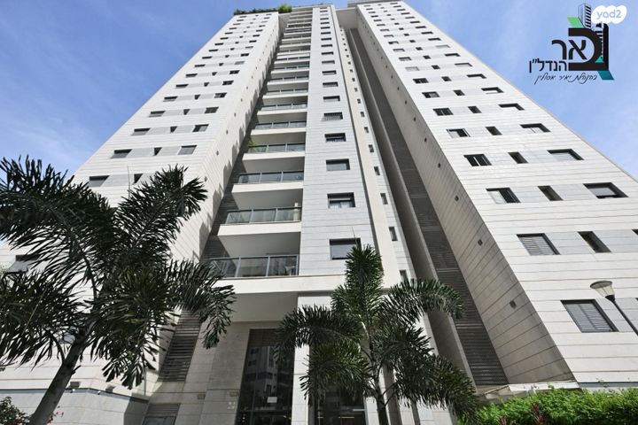 גג/ פנטהאוז, יעקב תמרי 8, חצרות המושבה, רחובות