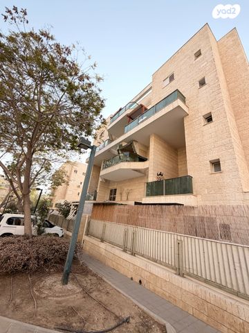 ישראל גלילי 