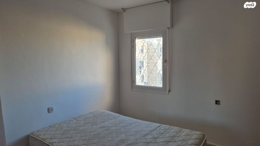 דירה, נחל מישר, צוקי רמון, מצפה רמון