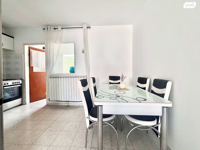 דירה, משה רחמילביץ', פסגת זאב, ירושלים