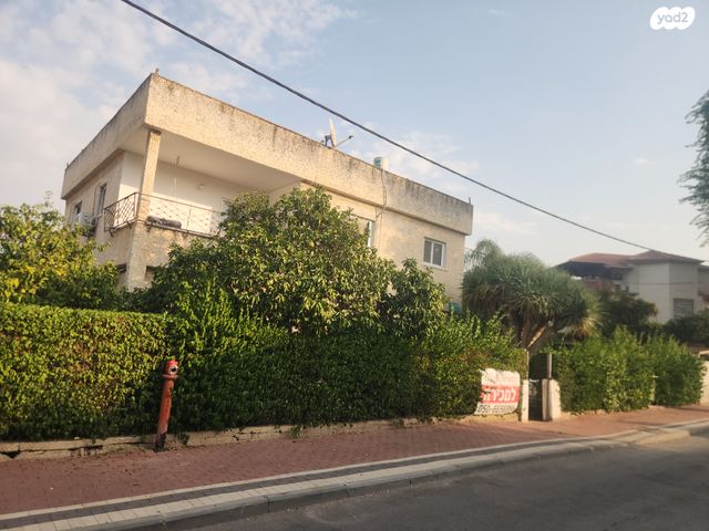 טשרניחובסקי 