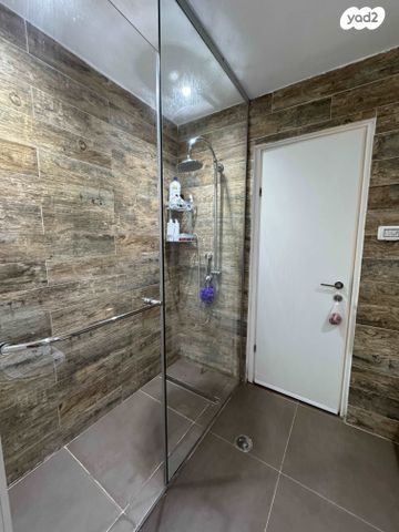 דירה, דרך המשחררים, שכונה א', באר שבע