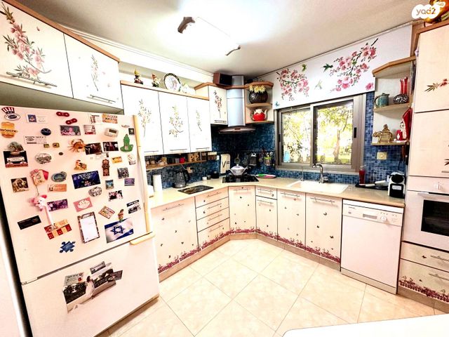 דירת גן, נורית 19, ורדיה, חיפה