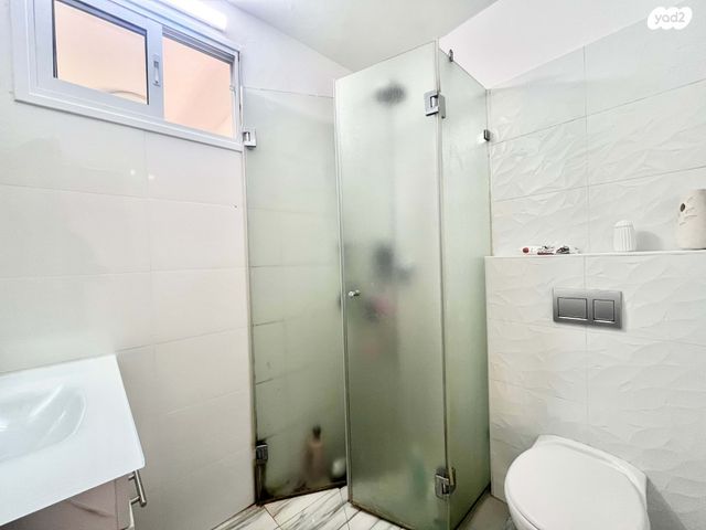 דירה, מאיר גרשון, פסגת זאב, ירושלים