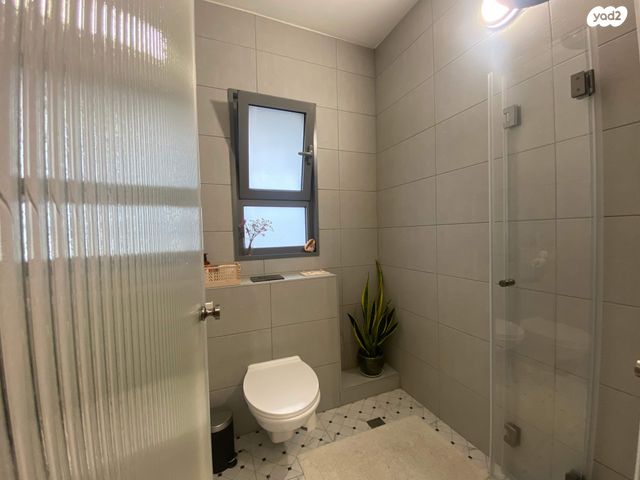 דירה, חיים הררי, רחובות המדע, רחובות