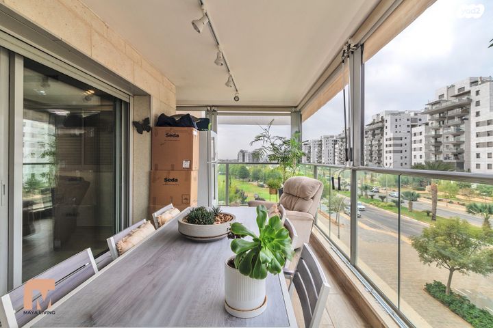 דירה, התורן, נאות רבין, יבנה