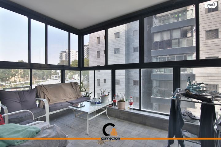 דירה, נעמי שמר 10, גלי ים, קרית ים