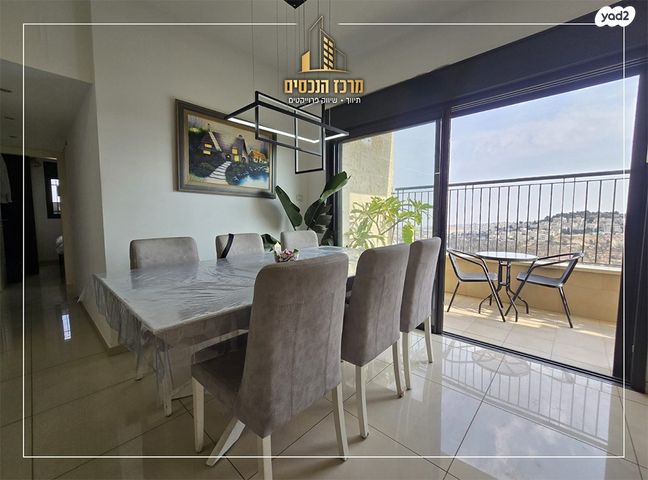 דירה, שדרות נווה יעקב 24, נווה יעקב, ירושלים