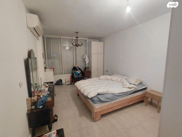 דירה, בנימין, רחובות