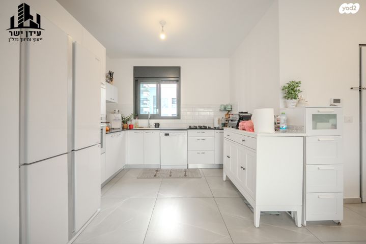 דירה, דרך משה דיין 36, כפיר, נווה כפיר, תל אביב יפו