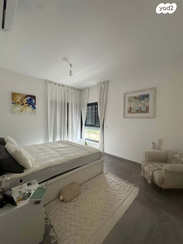 דירה, אלכסנדר פן, נווה זמר, רעננה