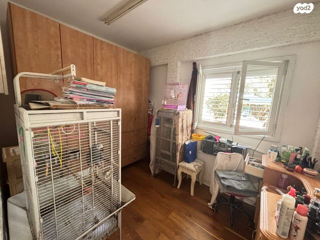 דו משפחתי, כפר סבא