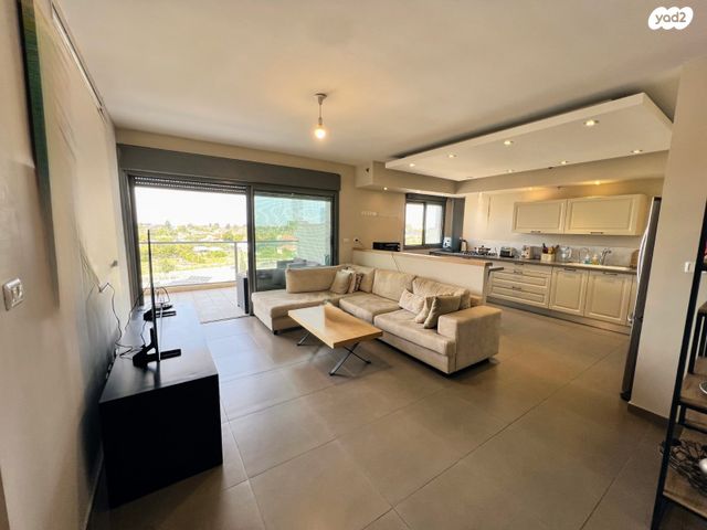 דירה, גולדה מאיר, מתחם 1200, הוד השרון