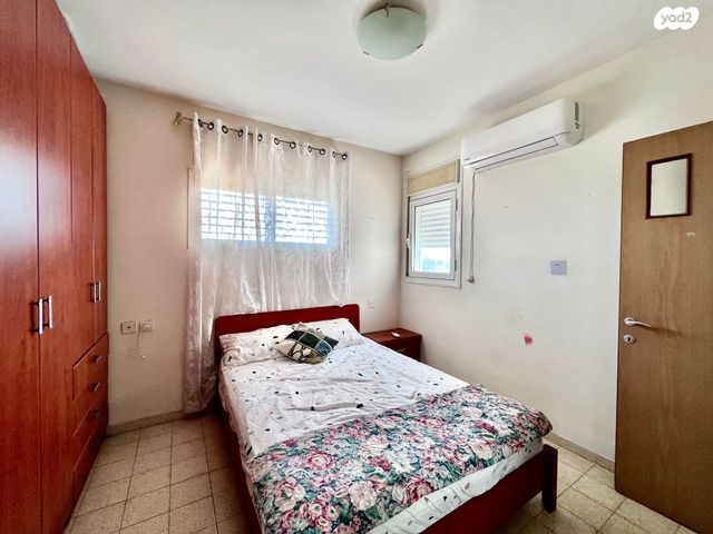 דירה, הרב יצחק בן חנן 20, נאות גנים, נתניה