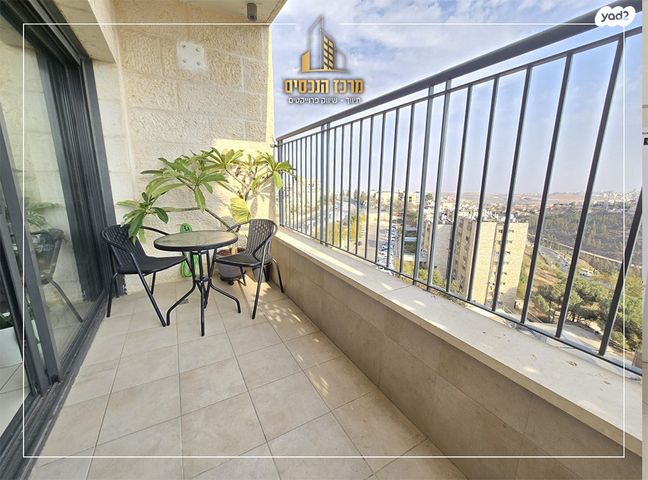 דירה, שדרות נווה יעקב 24, נווה יעקב, ירושלים