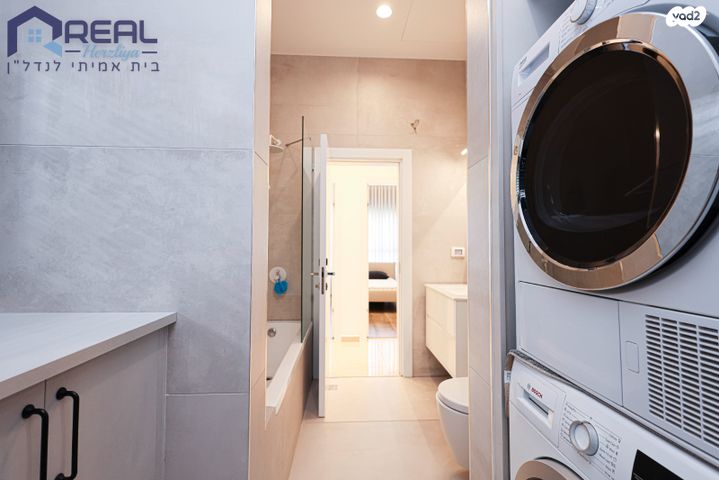 דירת גן, בינתחומי, הרצליה