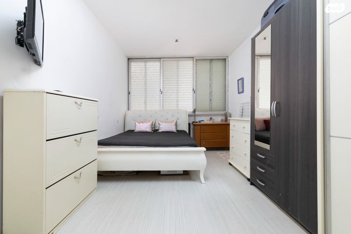 דירה, קרל נטר 22, אברמוביץ', ראשון לציון