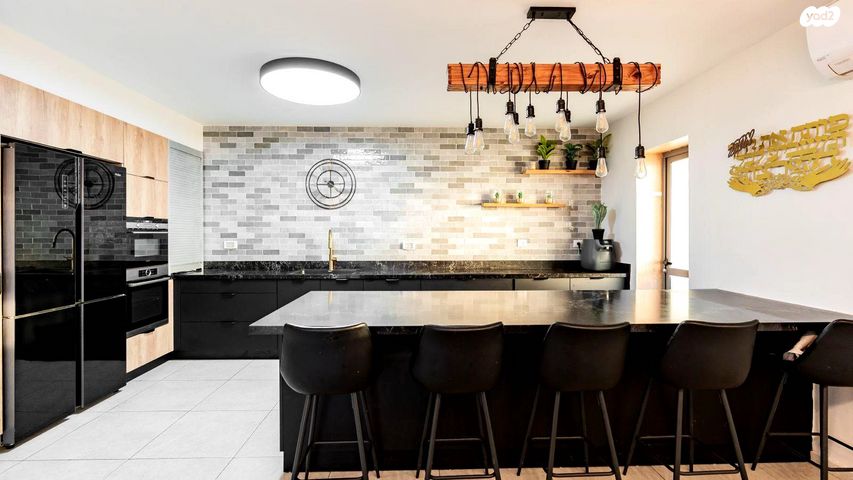 גג/ פנטהאוז, אופקים