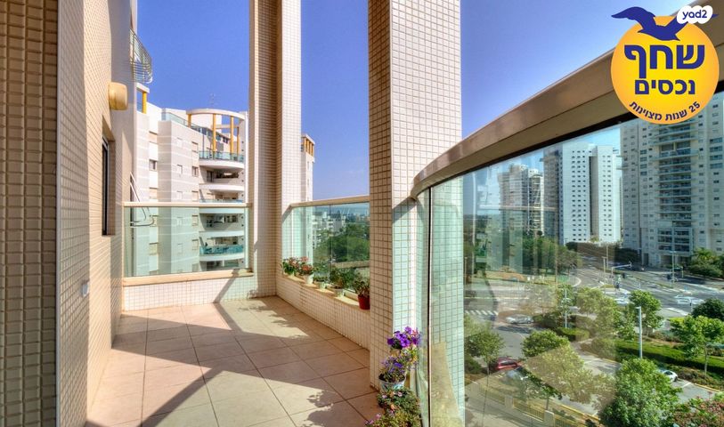 דירה, זכרון יעקב, הדר המושבות הותיקה / אם המושבות הותיקה, פתח תקווה