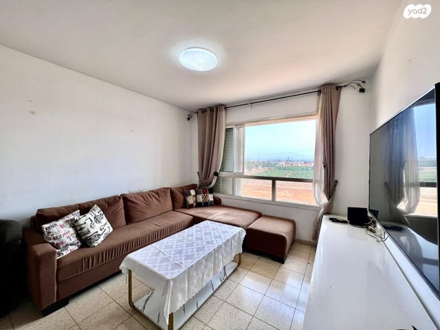 דירה, הרב יצחק בן חנן 20, נאות גנים, נתניה