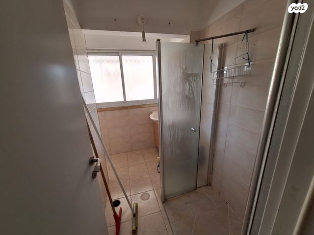 דירה, יחיאל מיכל פינס, פתח תקווה