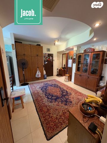 דירה, מעלה נוף, מעלה נוף, טירת כרמל