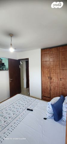 דירה, רמות ויצמן, יבנה