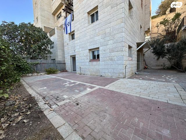 דירת גן, זית שמן 22, גבעת הזית, אפרת