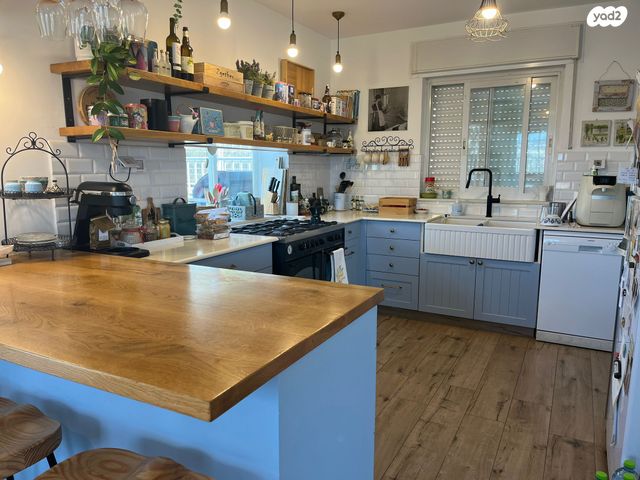 דופלקס, אפרת