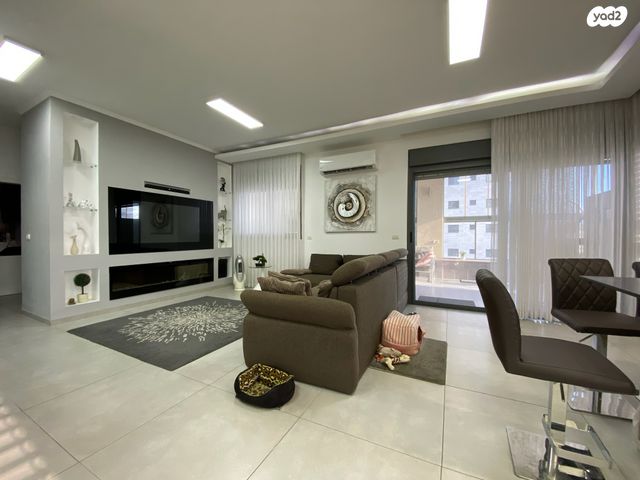 דירה, ברדיצ'בסקי, אברמסקי, קרית אתא