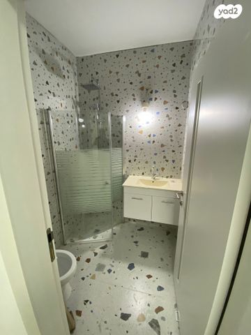 דירה, דרום, צפת